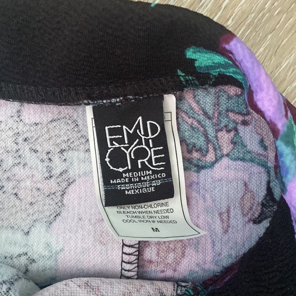 Purple Floral Skirt - Picture 2 of 2